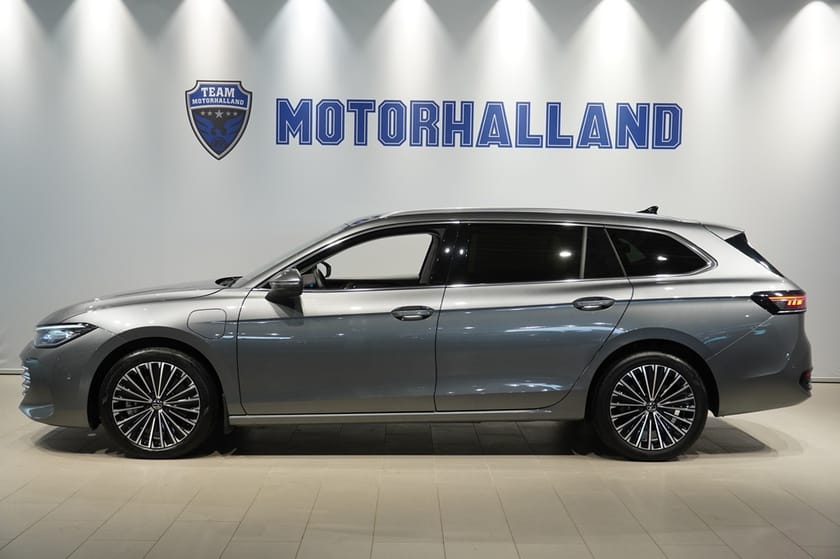 Bild 2 av Volkswagen Passat Variant eHybrid TSI 272 HK DSG
