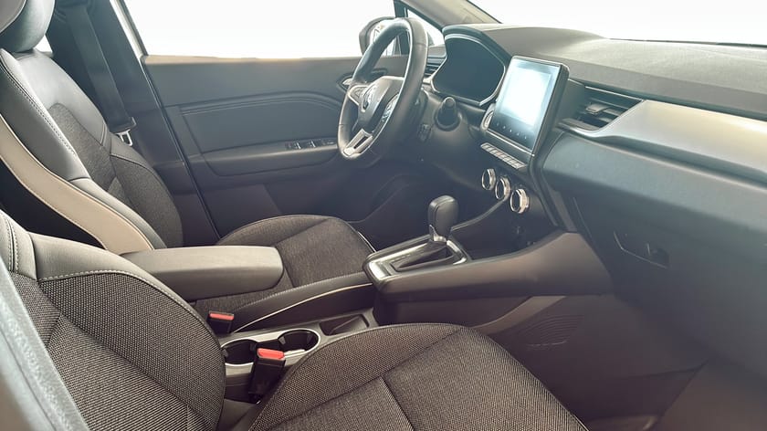 Bild 3 av Renault Captur E-TECH Plugin-Hybrid 160 