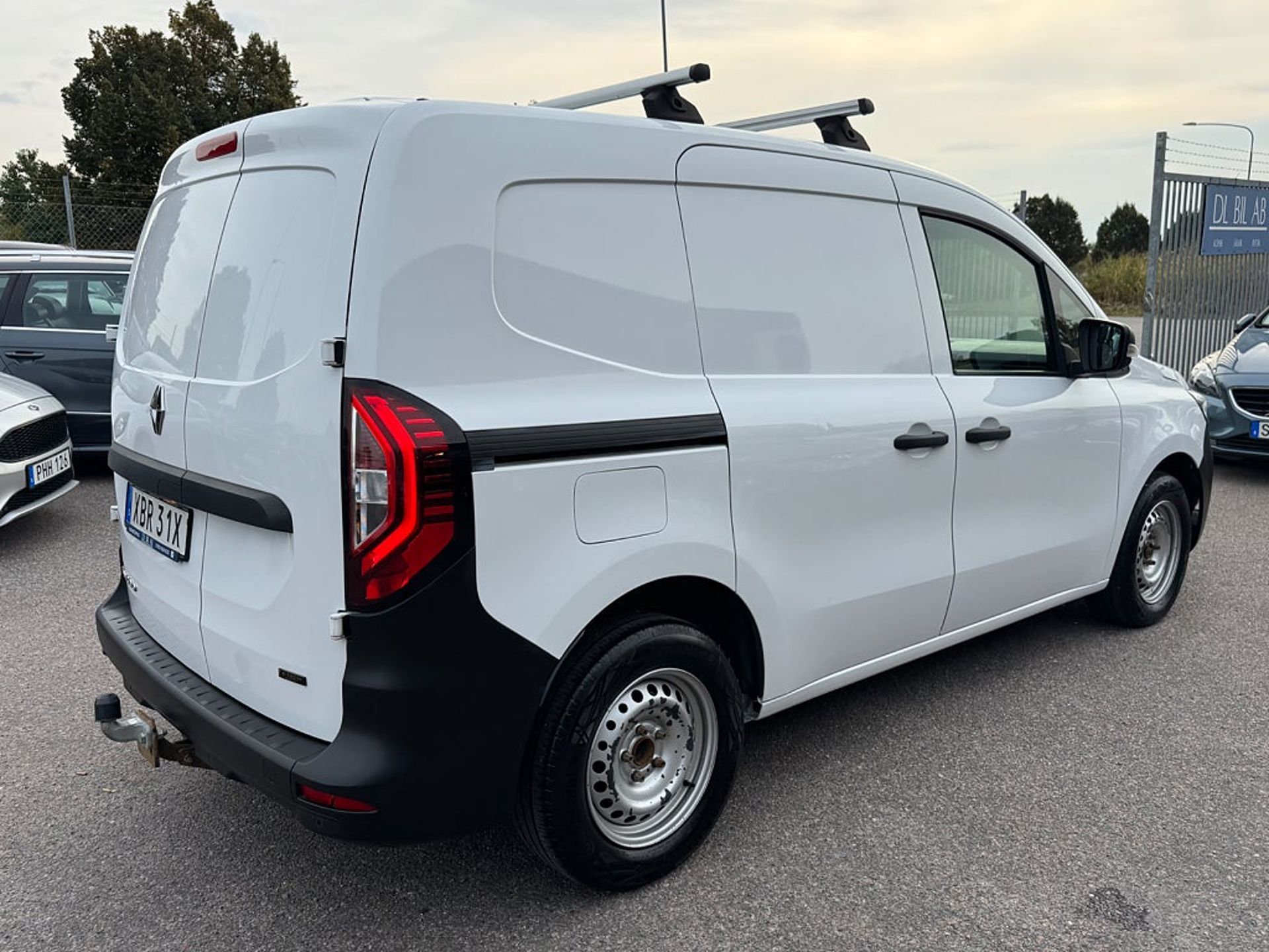 Renault Kangoo E-Tech 122hk 45kWh Euro 6 2023, photo 4/10