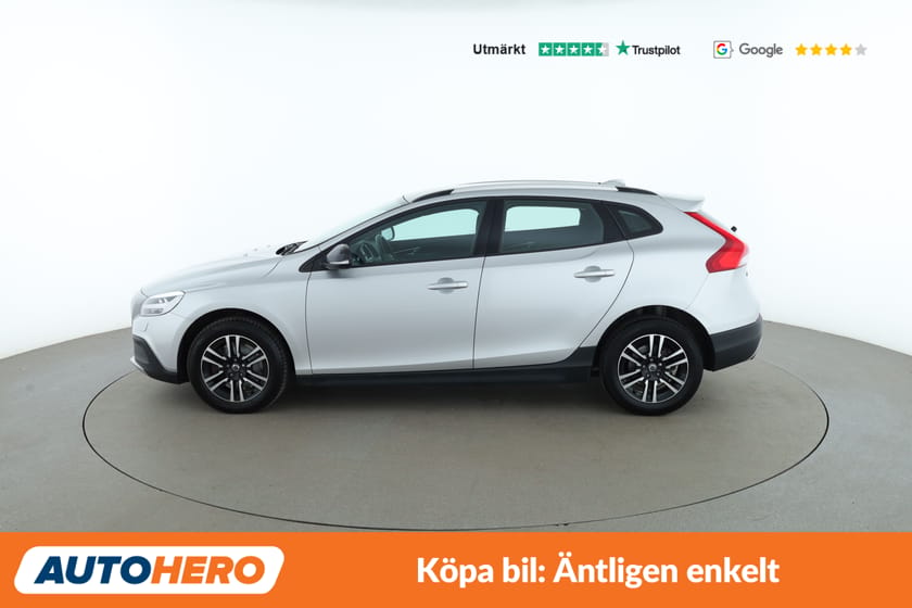Bild 2 av Volvo V40 Cross Country T3 Plus / Värmare, VOC, PDC-Bak