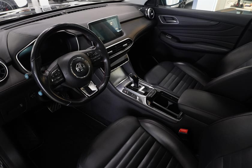 Bild 2 av MG EHS PHEV