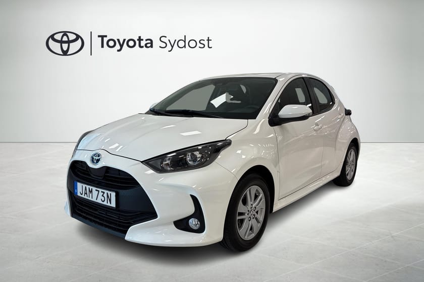 Bild 1 av Toyota Yaris Hybrid 5d. Active Automat Rattvärme Backkamera mm
