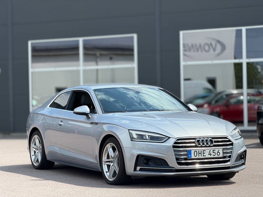 Bild 4 av Audi A5 Coupé 2.0 TDI S Line Navi Cockpit B-Kamera