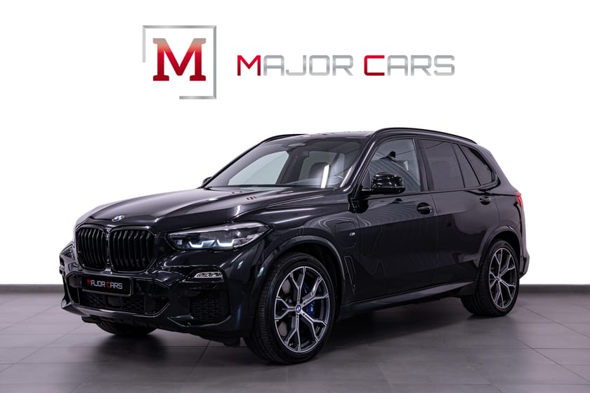 Bild 1 av BMW X5 xDrive45e iPerformance M Sport Inno H/K Komfstol DAP 360° HuD Luft-F