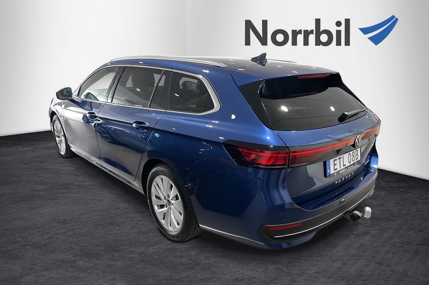 Bild 4 av Volkswagen Passat Variant eHybrid Business 1.5 TSI 272 hk Drag/Navi/Nyservad