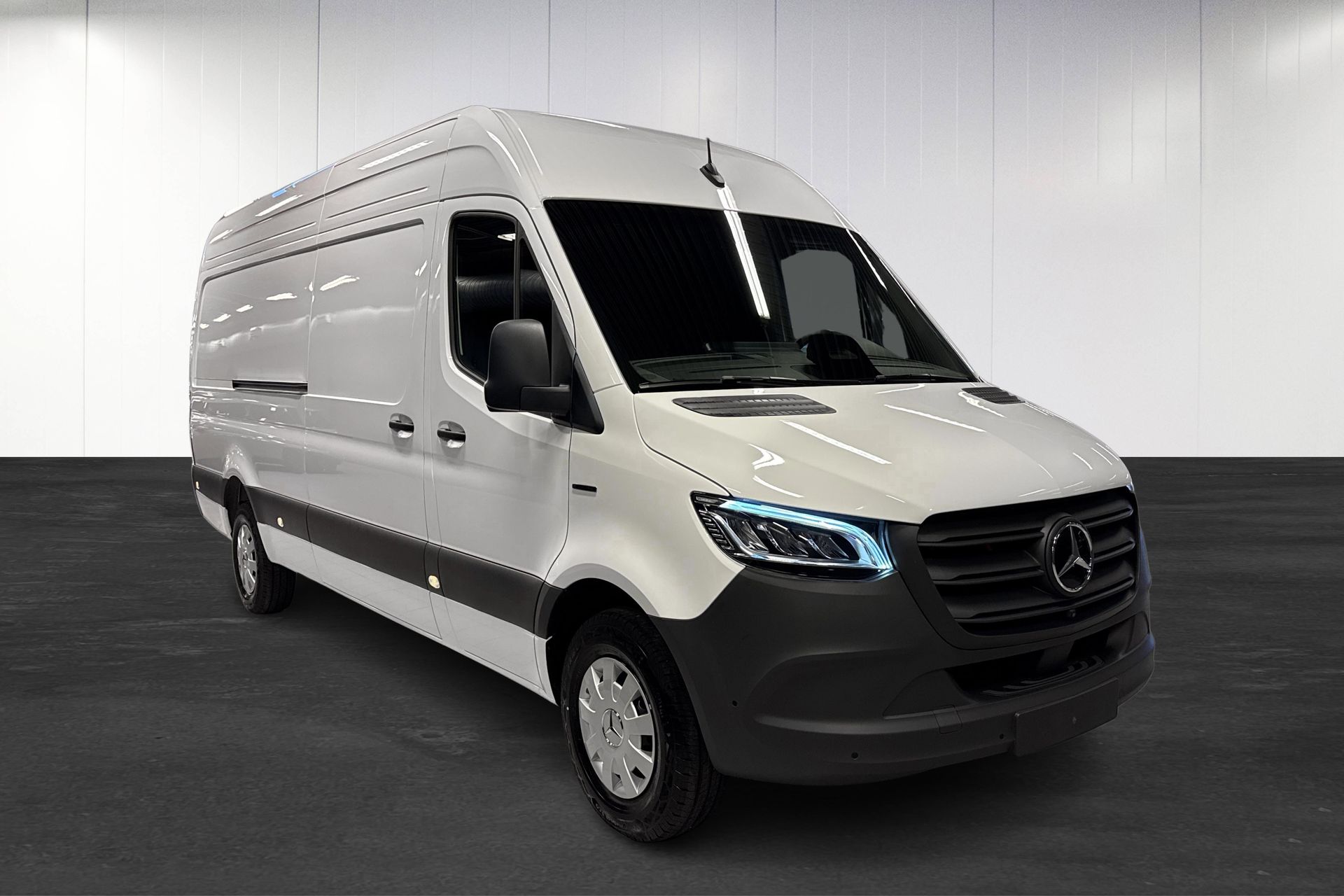Mercedes-Benz Sprinter 2025, bild 2/10