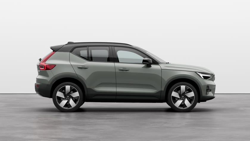 Bilde 2 av Volvo XC40 Recharge Twin Ultimate KROK|PANO|20"|360|H&K|TONEDE