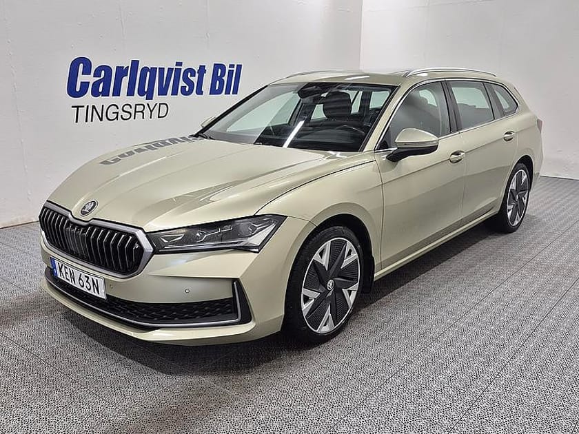 Bild 1 av Škoda Superb Kombi
