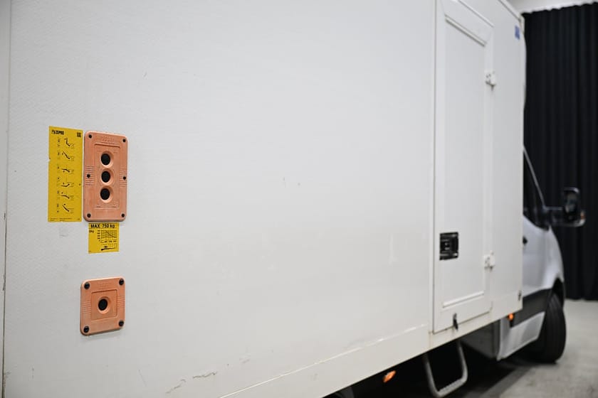 Bild 5 av Mercedes-Benz Sprinter 314 CDI RWD Chassi Automat|Volymskåp|BG-Lyft|Sidodörr|Backkamera