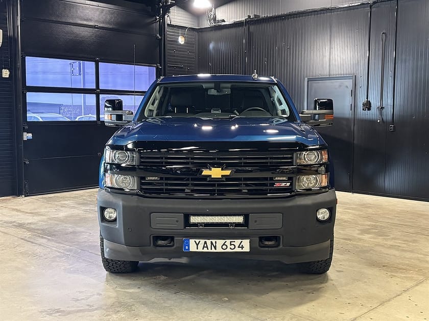 Bild 2 av Chevrolet Silverado 2500 HD Crew Cab