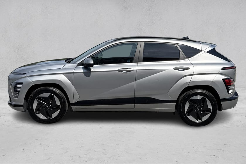 Bilde 2 av Hyundai Kona Electric Long Range LR Premium | 514 WLTP | 360-KAM | CARPLAY | VELHOLDT