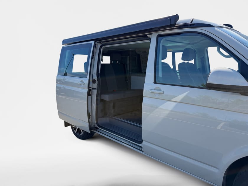 Bild 3 av Volkswagen California Ocean TDI 150hk 4M *Camping* Pop Up/Backkamera/Dra
