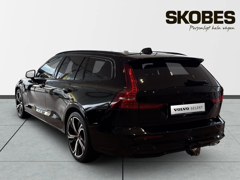 Bild 5 av Volvo V60 B4 Diesel Plus Dark