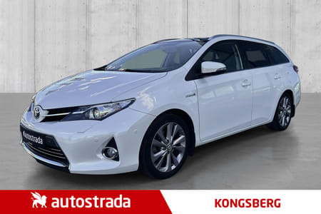 Toyota Auris Touring Sports Hybrid 1,8 Hybrid/136HK/AUT/DELSKINN/NAVI/++