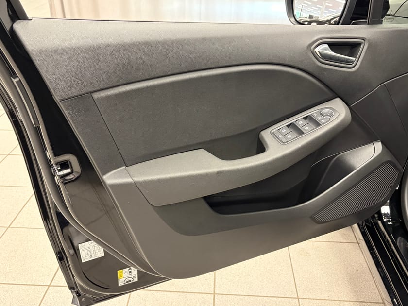 Bild 5 av Renault Clio TCe 90 Equilibre 5-d