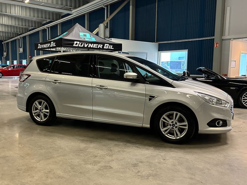 Bild 3 av Ford S-Max 2.0 TDCi Automat 7-sits | Värmare | Navi | Carplay