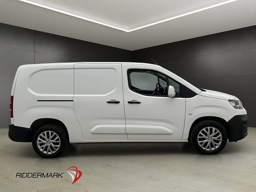 Bild 2 av Citroën Berlingo Van Long L2 1.5HDi Värmare PDC 3-Sits Drag CARPLAY