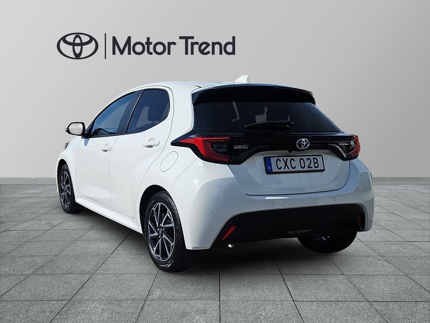 Bild 3 av Toyota Yaris Hybrid 1,5 5D ACTIVE PLUS P-SENSORER FRAM/BA