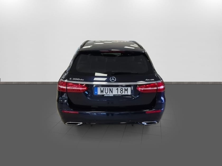Bild 4 av Mercedes-Benz E 300 T de 4MATIC – AMG Line