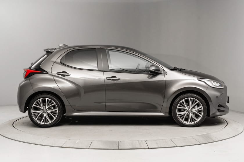 Bilde 5 av Toyota Yaris Hybrid 130