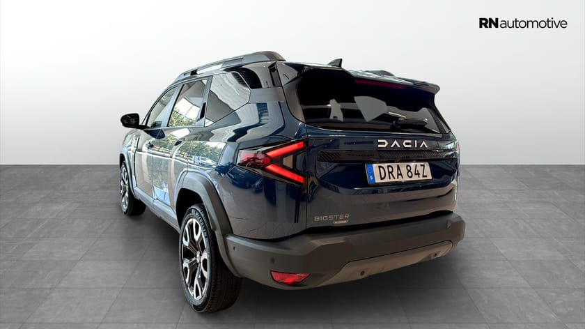 Bild 3 av Dacia Bigster Hybrid 155 | JOURNEY | | PANO | KAMERA | CARPLAY |