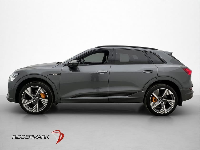 Bild 5 av Audi e-tron 55 quattro Q S Line 408hk Pano 360° Navi B&O HuD Drag