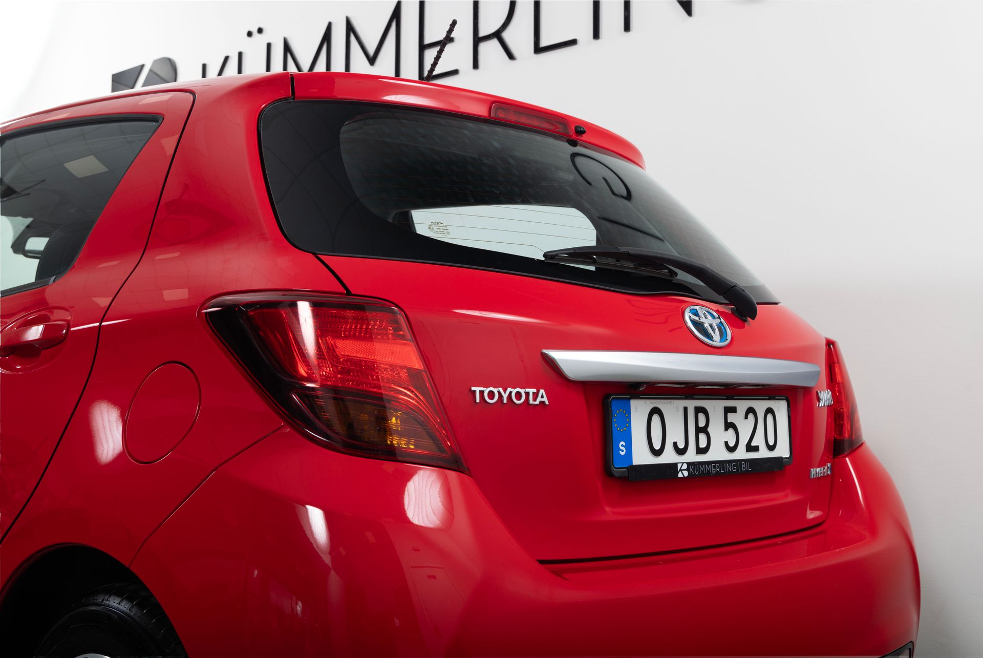 Toyota Yaris Hybrid 2016, bild 7/10