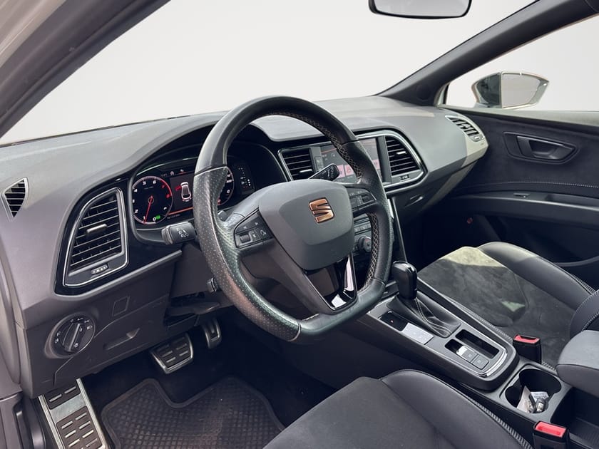 Bild 3 av SEAT León Cupra ST SPORTSTOURER 2.0 TSI 300 4DRIVE DSG7