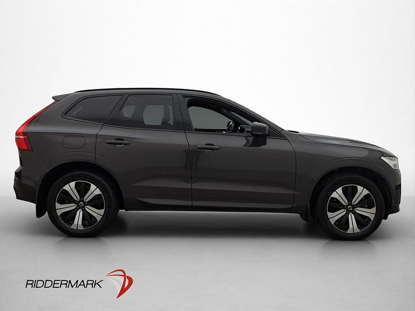 Bild 4 av Volvo XC60 Recharge T6 AWD Plus Dark Pano Drag Skinn Kamera