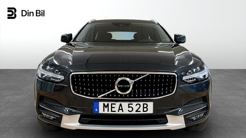 Bild 4 av Volvo V90 Cross Country D4 AWD 190hk/Momentum/Dragkrok