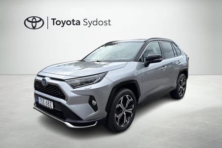 Toyota RAV4 Laddhybrid AWD-i Style Premiumpaket (drag)