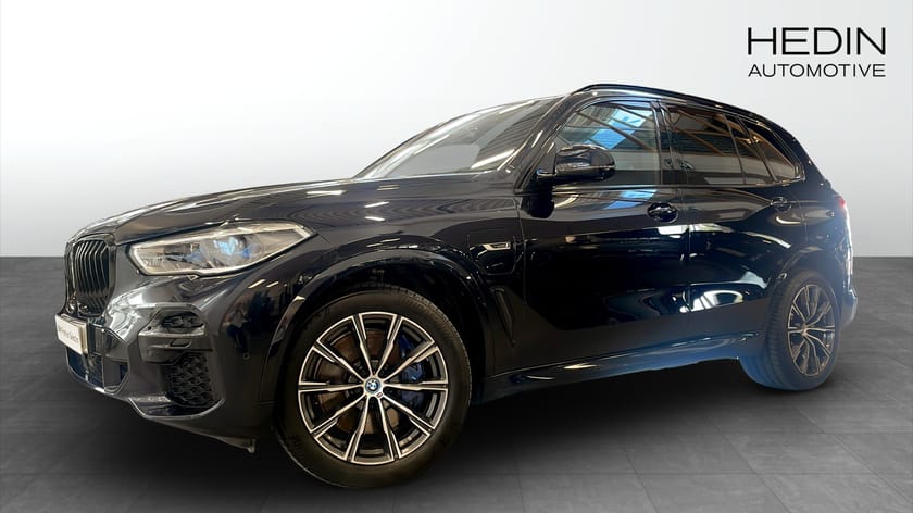 Bild 1 av BMW X5 xDrive45e iPerformance M-Sport Dragkrok H/K Ljudsystem