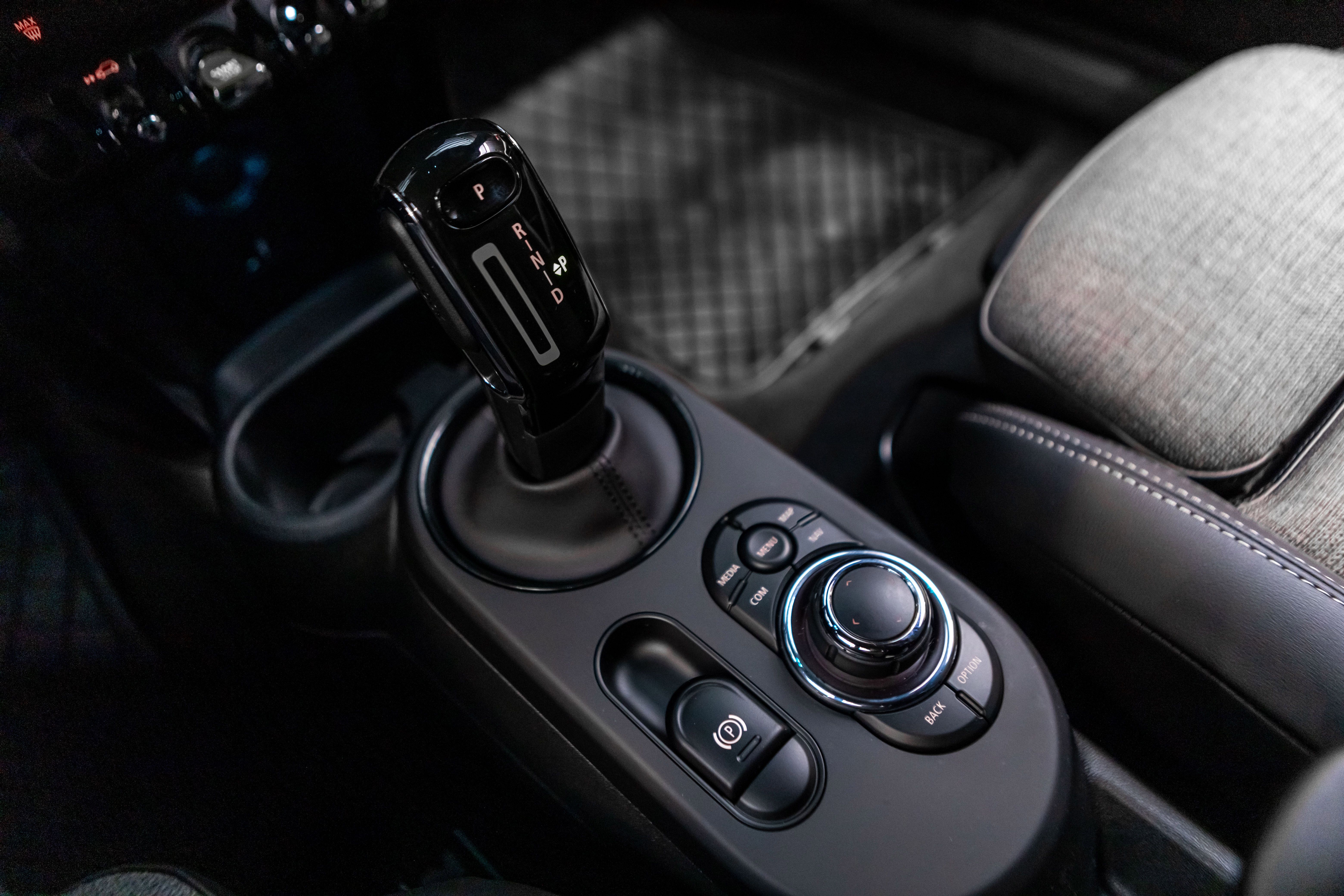 MINI Cooper SE, 184hp, 2023