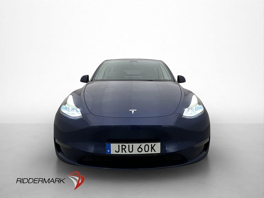 Bild 3 av Tesla Model Y Long Range AWD Svensksåld Dragkrok