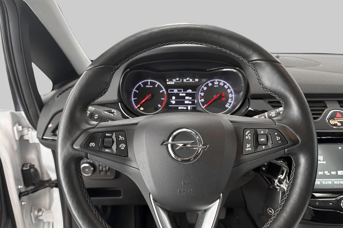 picture of a car