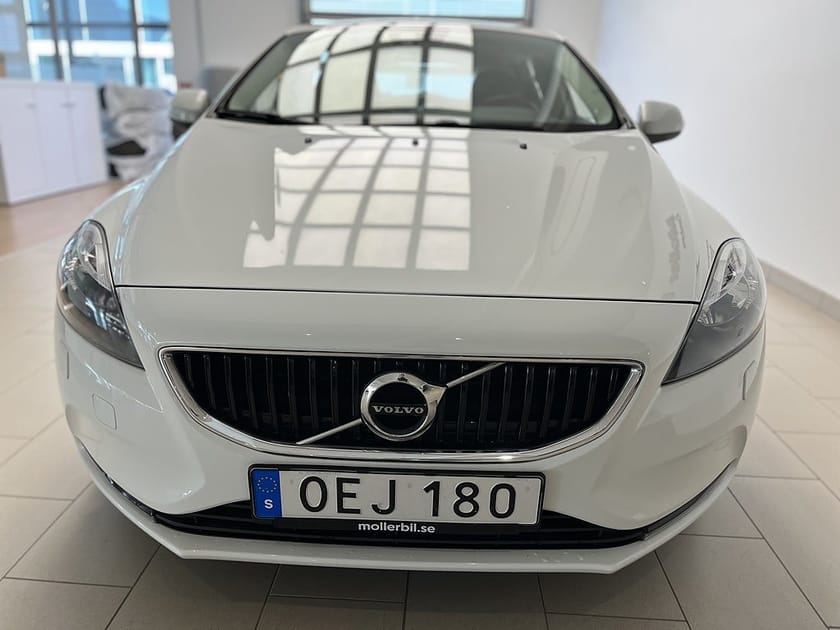 Bild 2 av Volvo V40 D2 120hk Värmare I P-Sensorer