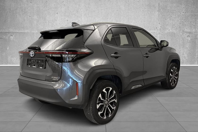 Bilde 5 av Toyota Yaris Cross Hybrid AWD-i Active Tech/4x4/kompl.service/1 eier/