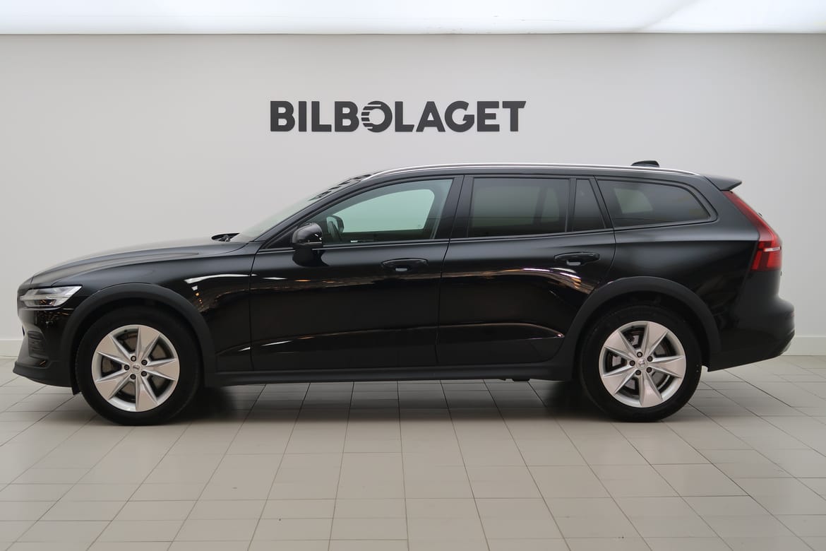Volvo V60 2024 - miniatyr 2