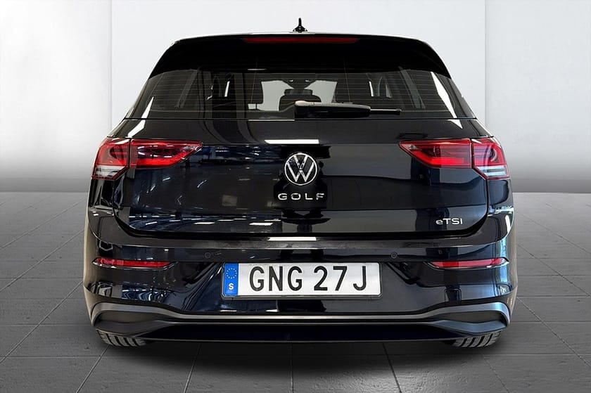 Bild 4 av Volkswagen Golf 1.0 eTSI Aut Vinterpkt Cockpit AdaptivFH 110hk