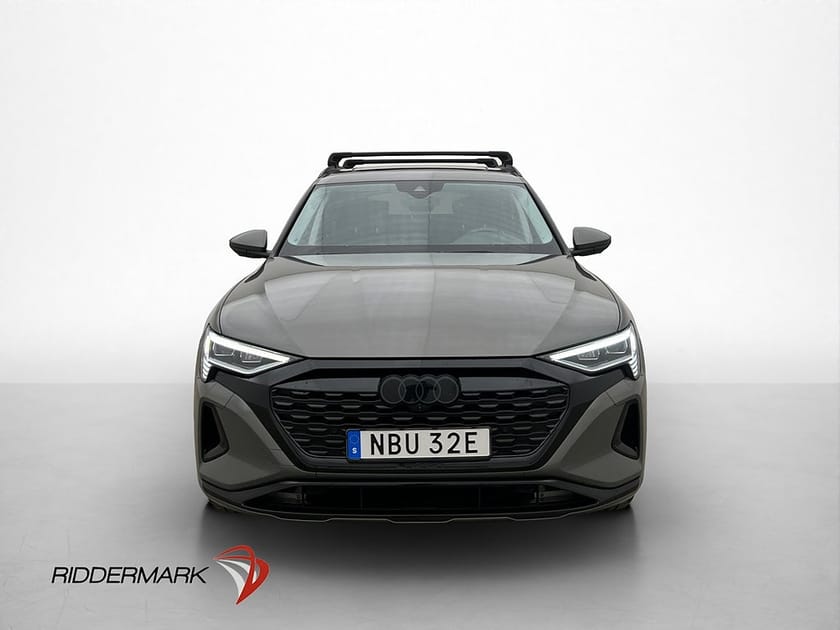 Bild 3 av Audi Q8 55 e-tron quattro Q 408hk Luftfjäd Pano Matrix B&O Drag 360°