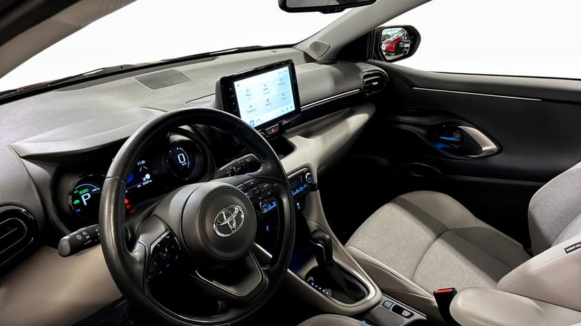 Bild 3 av Toyota Yaris Hybrid CVT 116HK