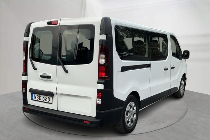 Bild 3 av Renault Trafic Passenger L2