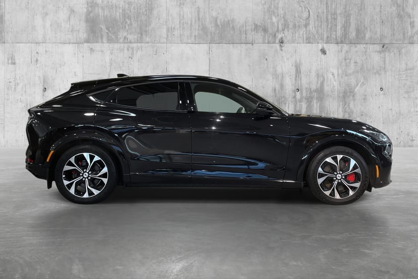 Bilde 4 av Ford Mustang Mach-E Long Range RWD Premium 610km (WLTP) B&O/360/ACC ++