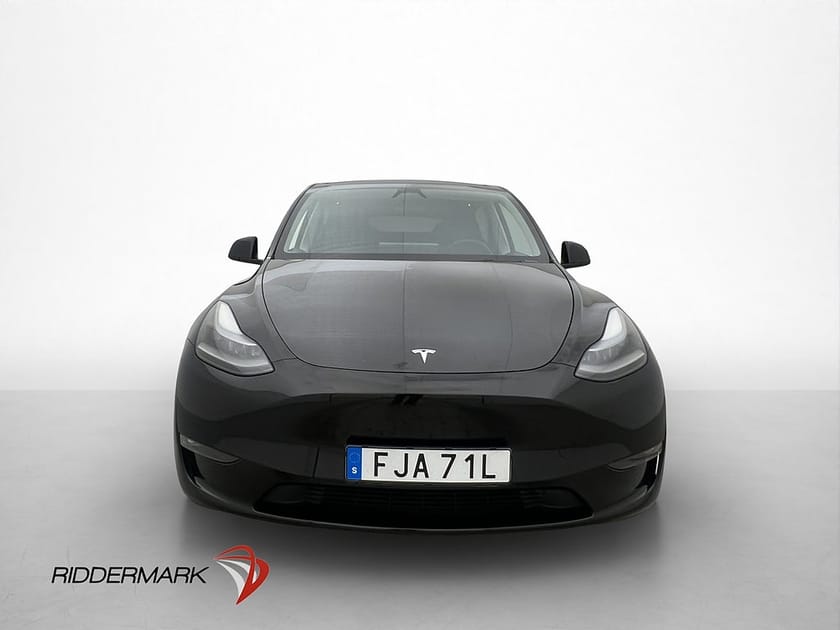 Bild 3 av Tesla Model Y Performance AWD Autopilot Kamera Sv-Såld
