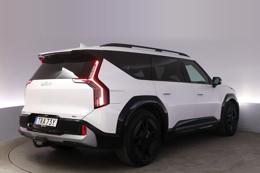 Bild 5 av Kia EV9 AWD GT Line Pano Elstol 7-sits Meridian HUD V-hjul