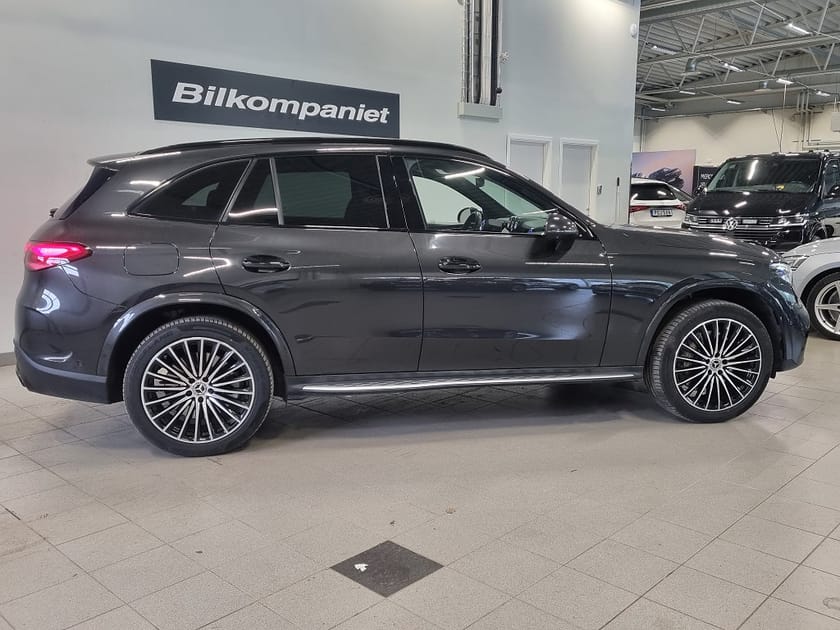 Bild 3 av Mercedes-Benz GLC 300 e 4MATIC 9G-Tronic AMG Line Premium, Burmester