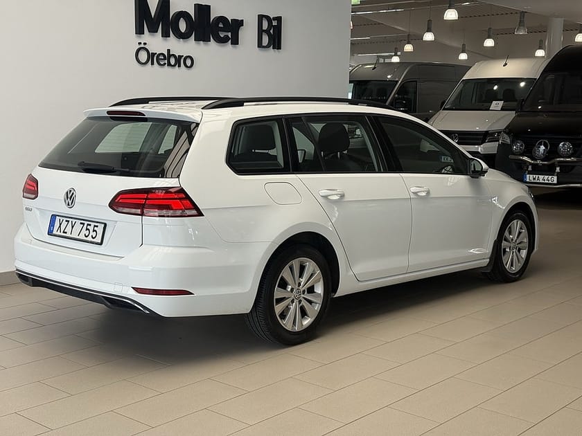 Bild 3 av Volkswagen Golf Sportscombi 1.0 TSI 110HK Automat Backkamera/Drag