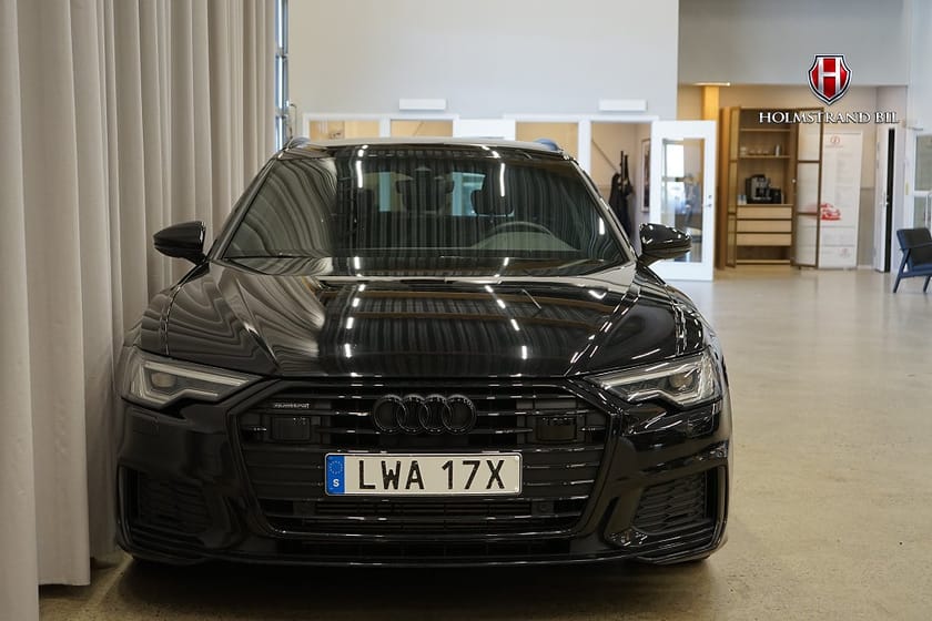 Bild 4 av Audi A6 Avant 55 TFSI e quattro S-line Svart optik Drag Kamera Matrix