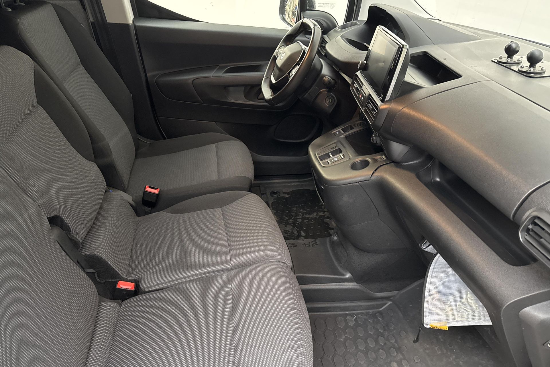 Peugeot Partner 50 kWh 2022, photo 7/10