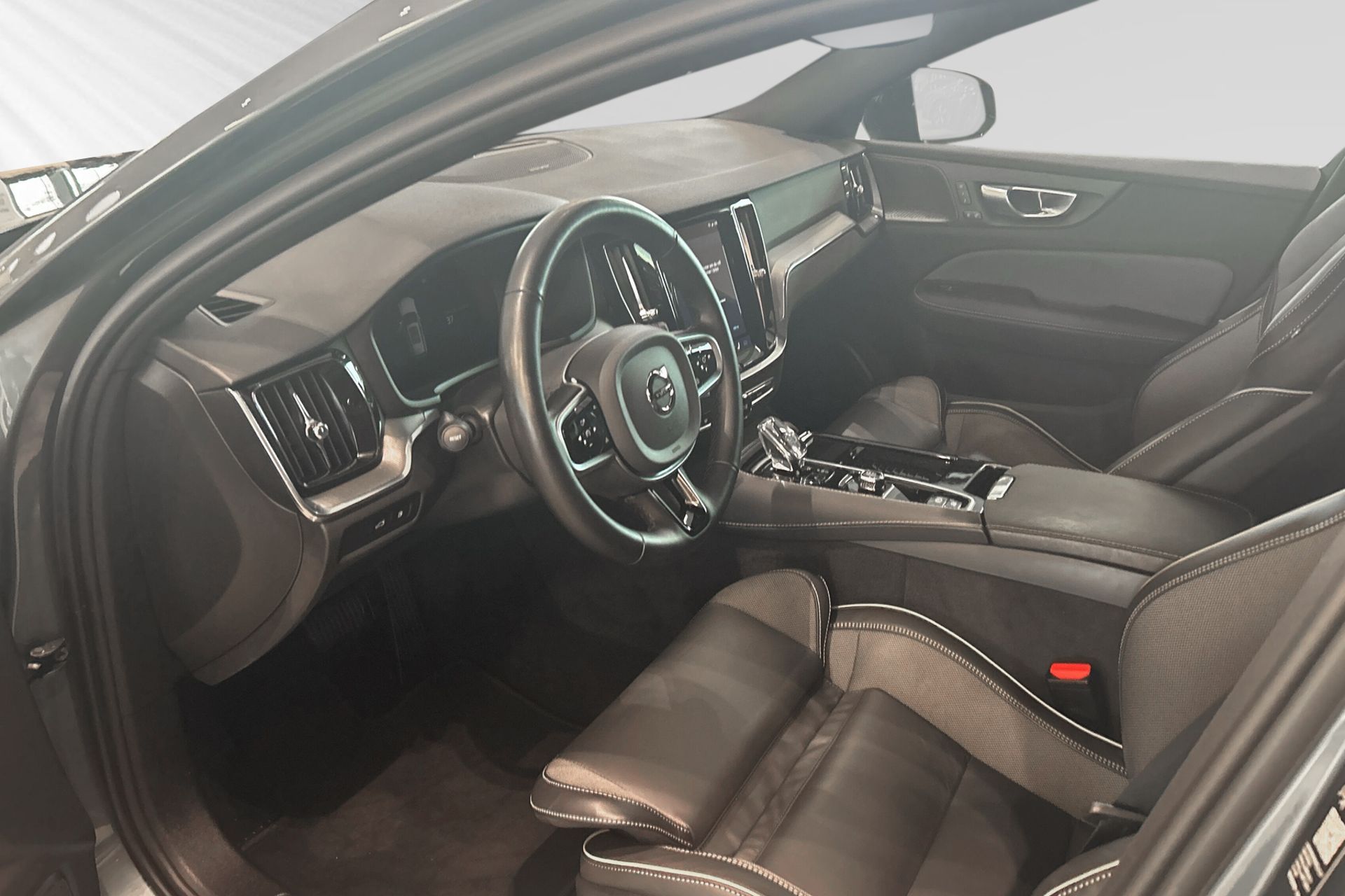 Volvo V60 2026, bild 7/10